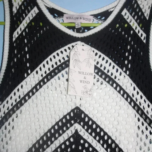 Willow & Wind Black & Ivory Sleeveless Crochet Dress with White Lining Size Sm - Picture 7 of 16